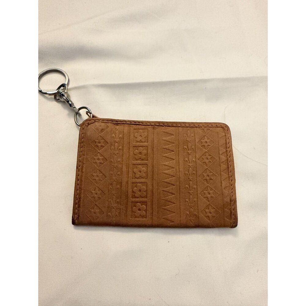 Kenneth Cole Embossed Leather Zippered Pouch Coin Purse Wallet